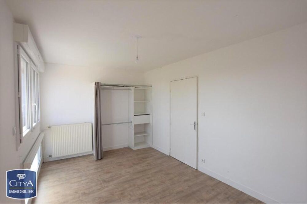 À LOUER : Appartement neuf T2 situé à Cholet, dans le dé....