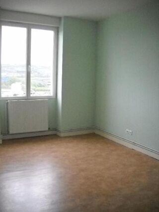  Appartement à louer 3 pièces 64 m²