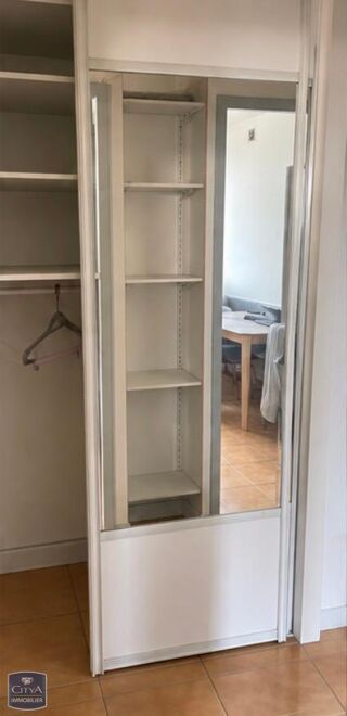  Appartement à louer 1 pièce 27 m²