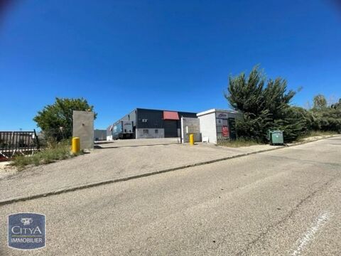 A LOUER Situ&eacute; dans ville de Rognac, ce local commerci... 4519 13340 Rognac