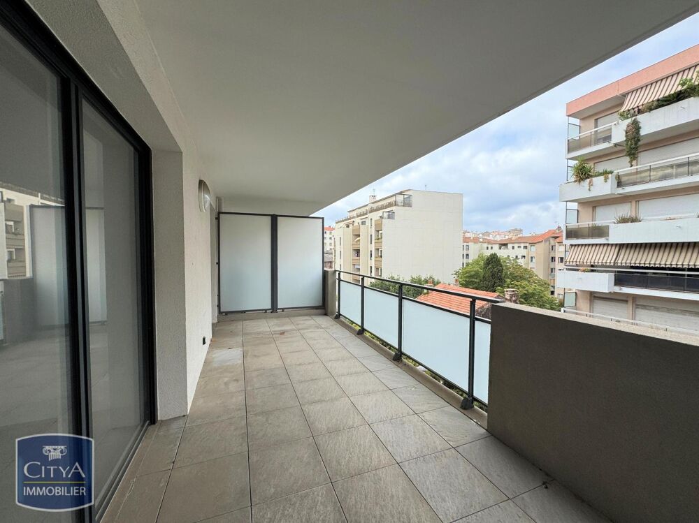 location Appartement - 2 pièce(s) - 40 m² Marseille 7