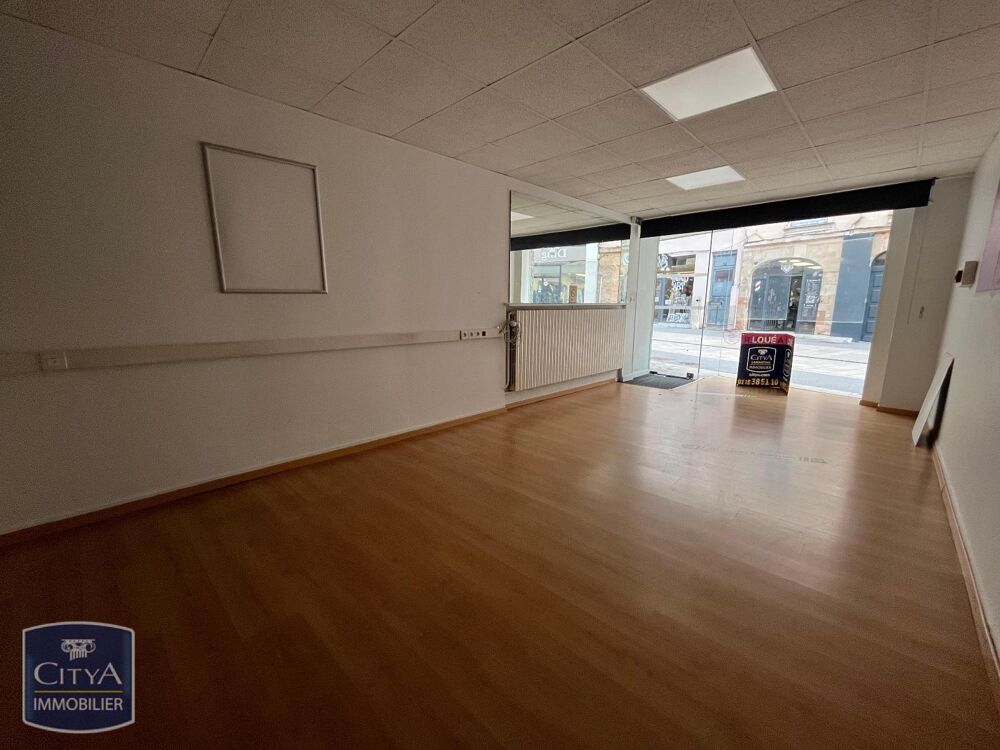   Location / Local Commercial 