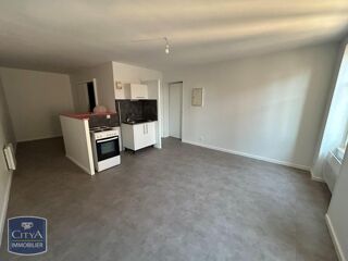  Appartement à louer 1 pièce 28 m²