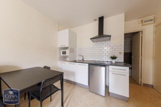  Appartement à louer 1 pièce 20 m²