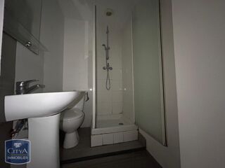  Appartement à louer 2 pièces 27 m²
