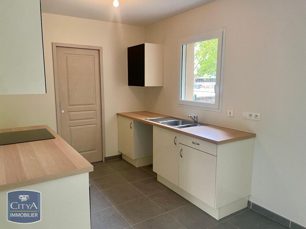 location Maison - 4 pièce(s) - 101 m² Jouy (28300)