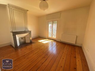  Appartement à louer 5 pièces 135 m² Agen