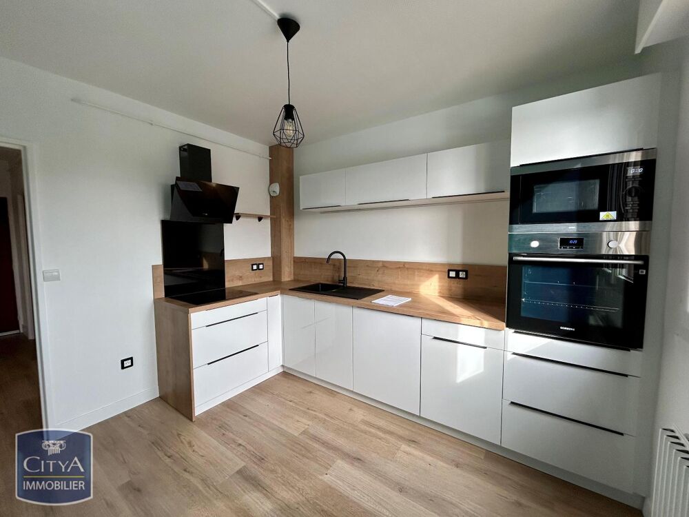 À LOUER : Appartement T3 à RIOM, 63200 Découvrez cet app....