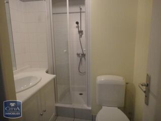  Appartement à louer 1 pièce 28 m²