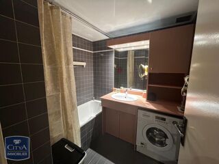  Appartement à louer 2 pièces 53 m²