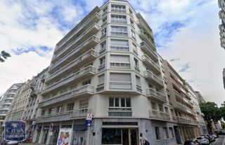  Appartement à louer 3 pièces 72 m²