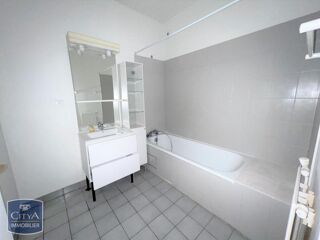  Appartement � louer 3 pi�ces 78 m�