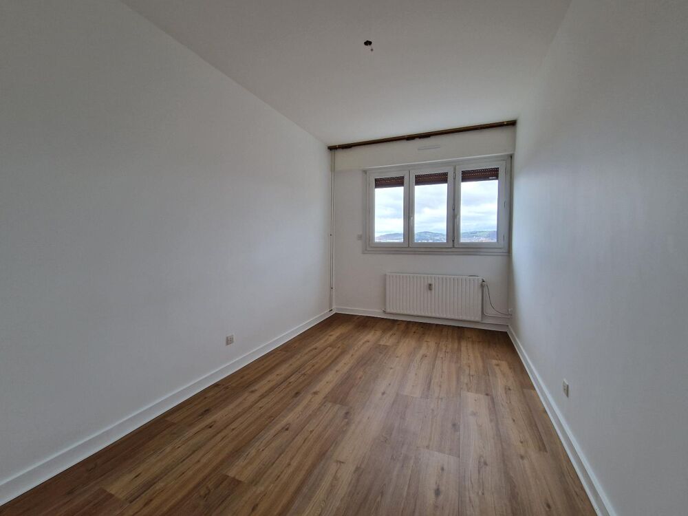 location Appartement - 5 pice(s) - 136 m Saint-tienne (42000)