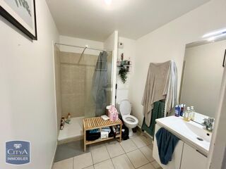  Appartement à louer 2 pièces 39 m²