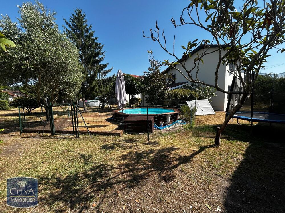 location Maison - 5 pièce(s) - 109 m² Mont-de-Marsan (40000)