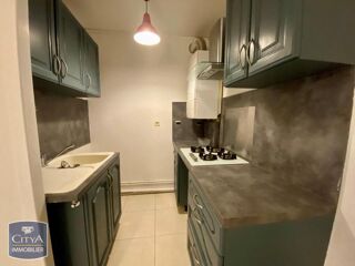  Appartement à louer 2 pièces 32 m²