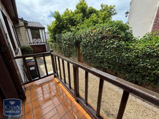  Maison à louer 6 pièces 128 m²