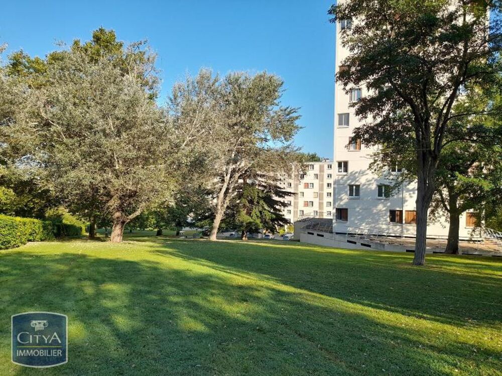 location Appartement - 3 pièce(s) - 58 m² Noisy-le-Grand (93160)