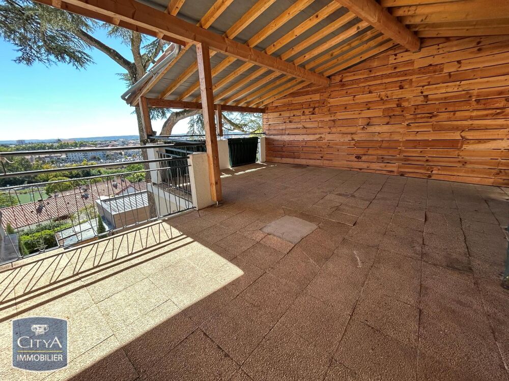 À LOUER ! Découvrez cet appartement rénové T2 situé au c....