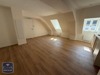  Appartement à louer 3 pièces 61 m²