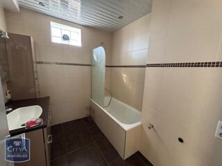  Appartement à louer 3 pièces 72 m²