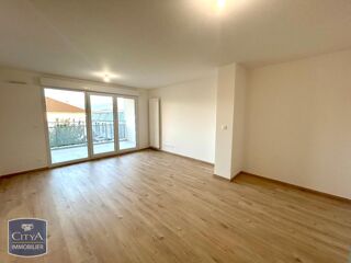 location Appartement - 2 pièce(s) - 48 m² Bourg-en-Bresse (01000)
