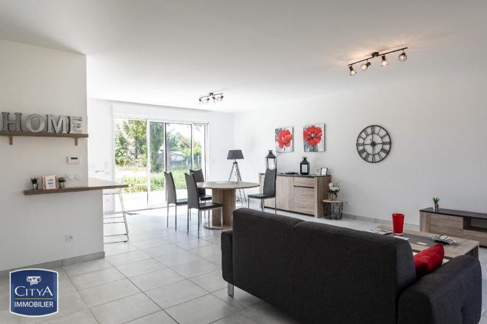 EXCLUSIVITÉ - MAISON 2 PIÈCES AVEC TERRASSE DANS UN VILL....