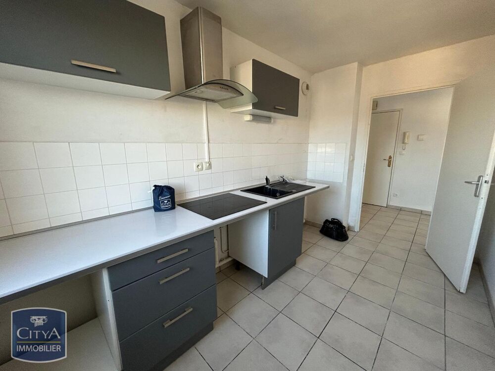 location Appartement - 3 pièce(s) - 63 m² Rouen (76100)