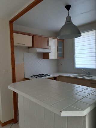  Appartement à louer 3 pièces 59 m²