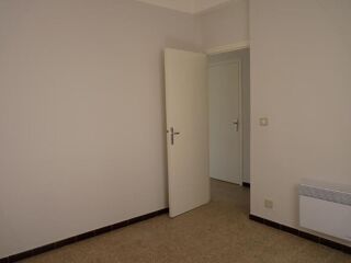  Appartement à louer 2 pièces 37 m²