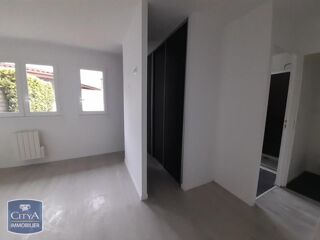  Maison à louer 4 pièces 101 m²