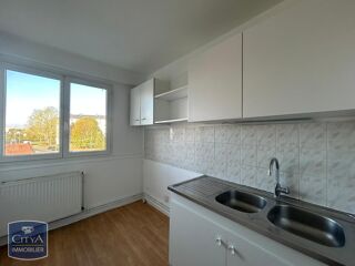 location Appartement - 2 pièce(s) - 46 m² Lucé (28110)