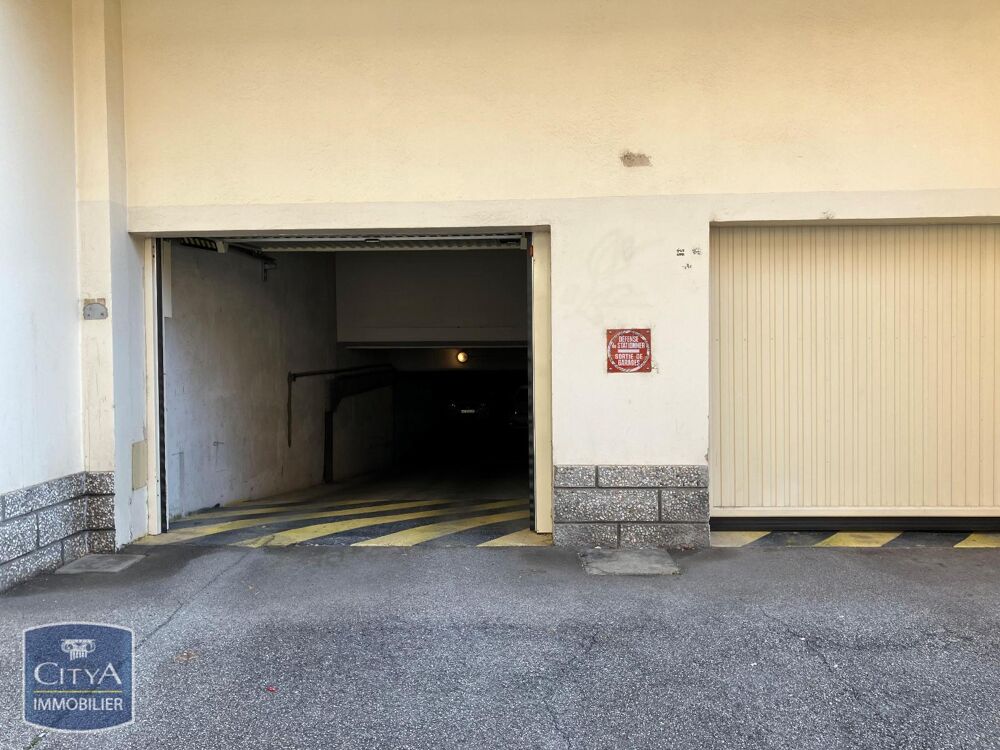 location Parking / Garage Chambéry (73000)