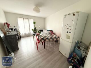  Appartement à louer 3 pièces 55 m²