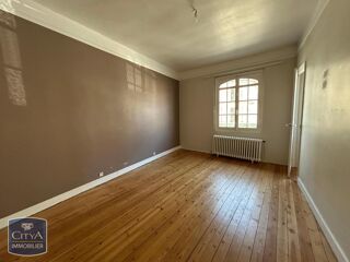  Appartement � louer 4 pi�ces 105 m�