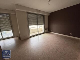  Appartement à louer 1 pièce 28 m²