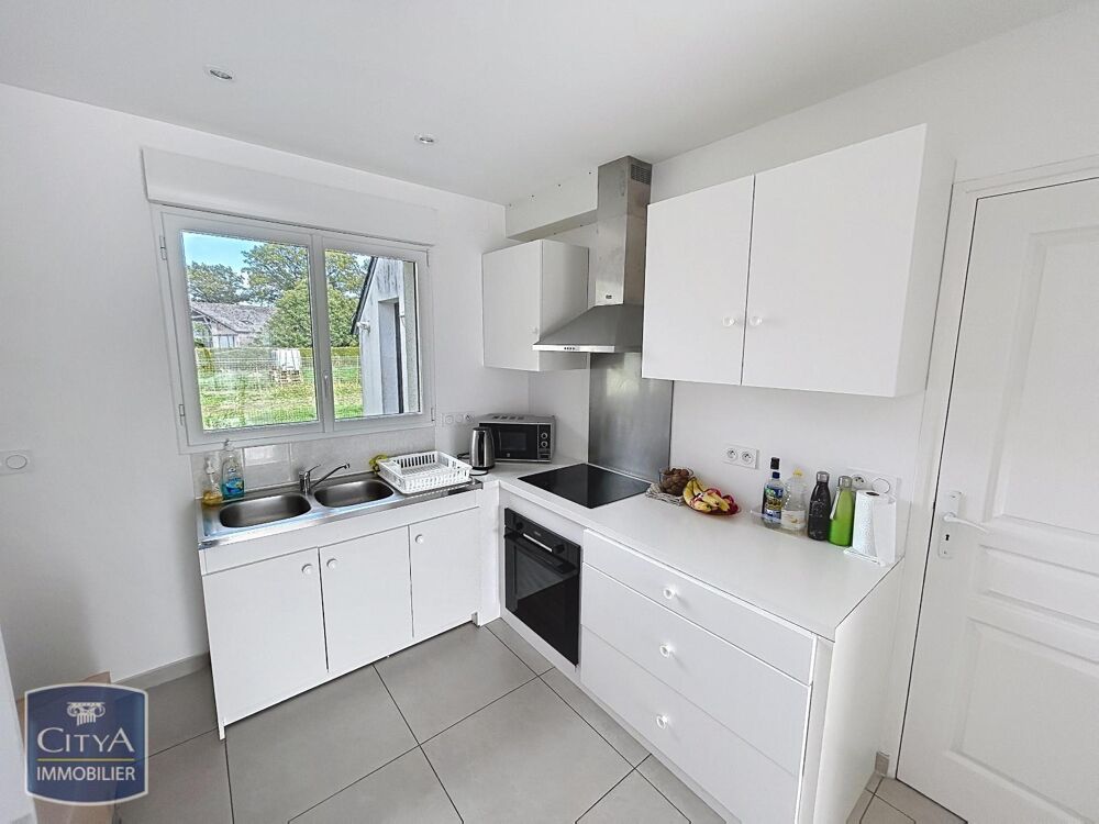 location Maison - 5 pièce(s) - 105 m² Plumergat (56400)