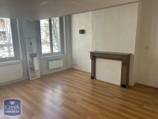  Appartement à louer 1 pièce 38 m²