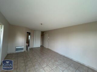  Appartement à louer 3 pièces 62 m²