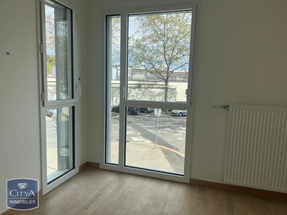 location Appartement - 3 pièce(s) - 64 m² Lyon 8