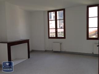  Appartement à louer 2 pièces 71 m²