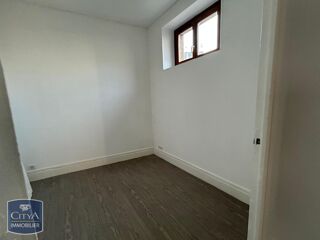  Appartement à louer 3 pièces 