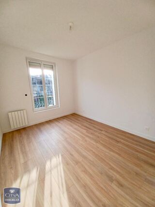  Appartement à louer 3 pièces 48 m²