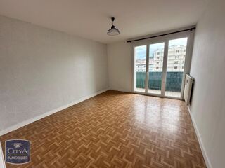  Appartement à louer 3 pièces 63 m²