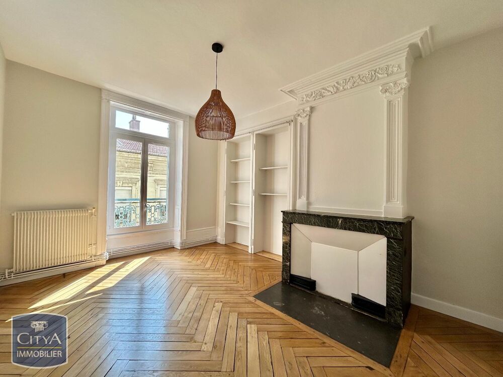 location Appartement - 3 pièce(s) - 83 m² Saint-Étienne (42000)