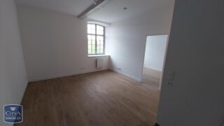  Appartement à louer 1 pièce 44 m²