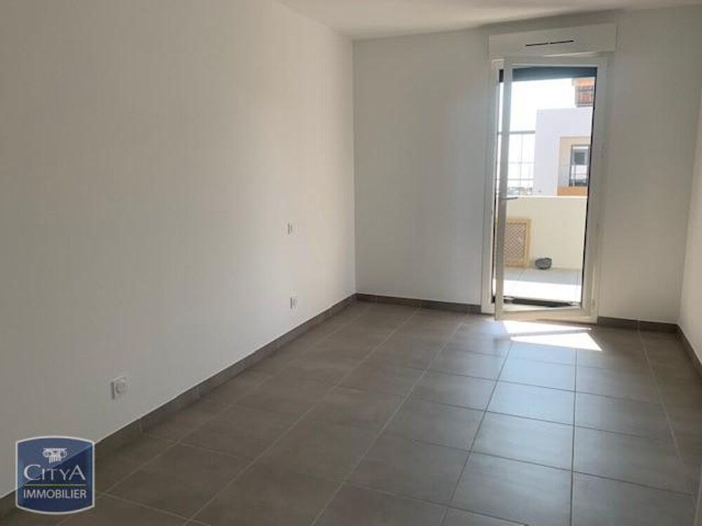 location Appartement - 3 pièce(s) - 61 m² Marseillan (34340)