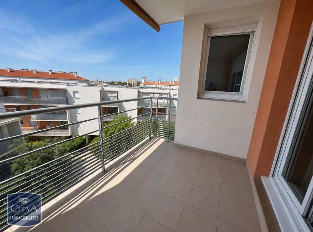 location Appartement - 2 pièce(s) - 43 m² Nîmes (30000)