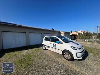  Parking / Garage � louer 