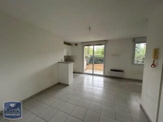  Appartement à louer 1 pièce 30 m²